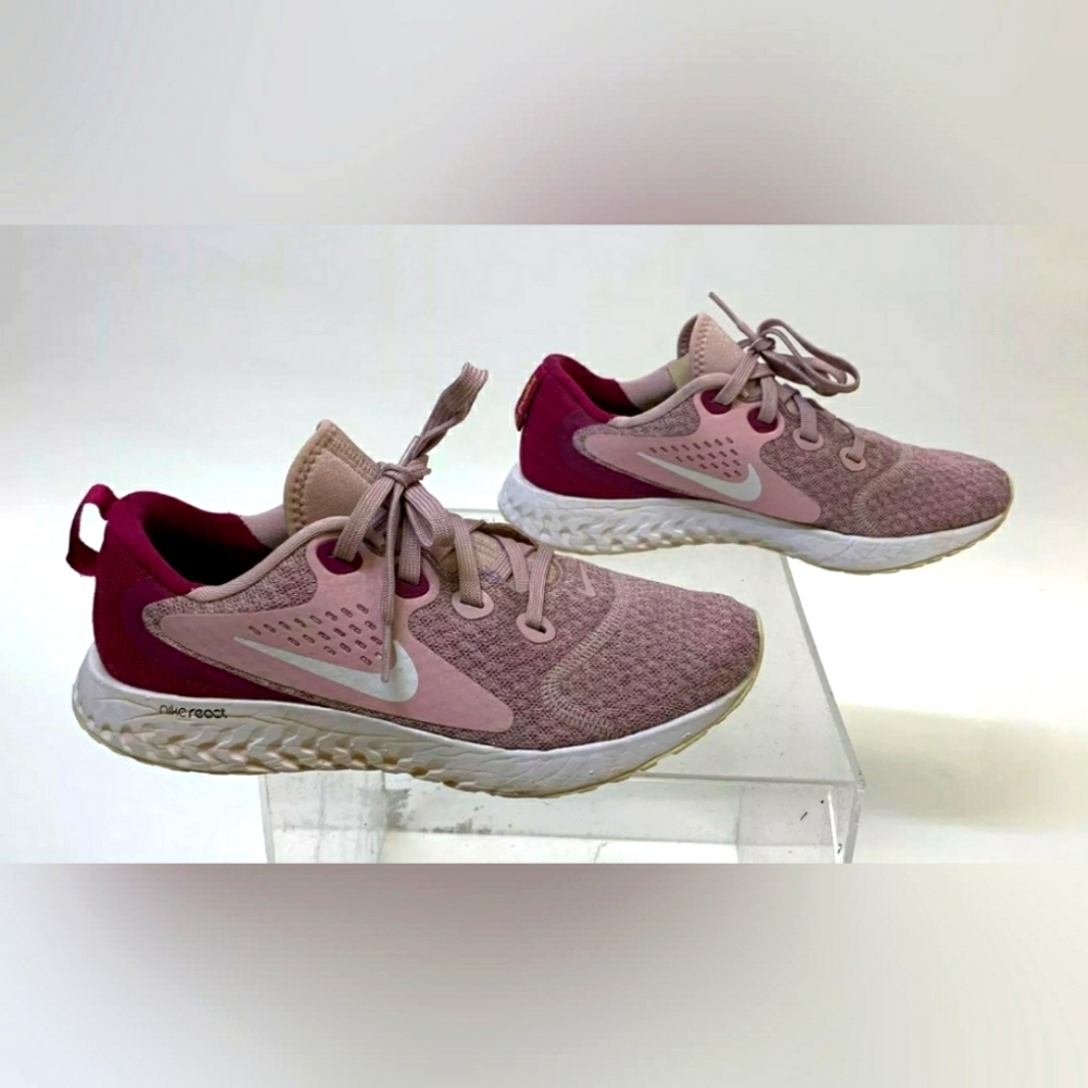 NIKE Legend React Pink Purple Running Tennis Shoes Sneakers Women Sz 7.5
